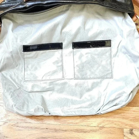 Cavalcanti Quilted Leather Shoulder Bag - Picture 9 of 12